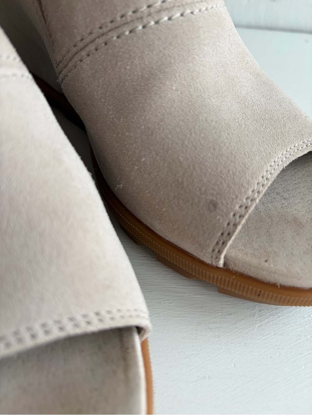 Sorel Joanie Mule II Leather Wedge Sandals – Taupe/Light Gray - Picture 3 of 10